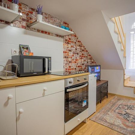 Cosy Gallery Flat In Akacfa St. Budapest Esterno foto